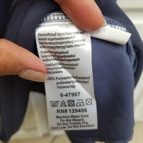 Dress - Picture 5 of 6